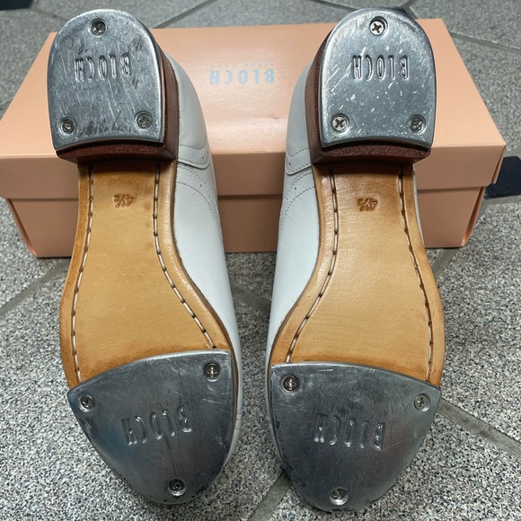 New Jason Samuels White Tap Shoe 4.5 - Picture 2 of 4